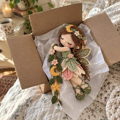 🧚✨ Gehaakte gordijnbandjes ‘Fairy Hug’ – Speelse feeënraamversiering, handgemaakte sieraden & uniek cadeau-idee