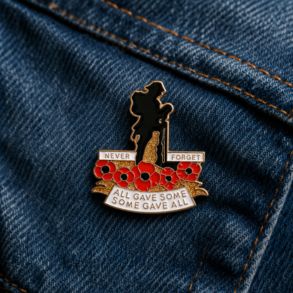 🌺 Broche ter herdenking van de 111e verjaardag, in beperkte oplage met rode klaproos