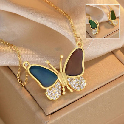 🦋Kleur veranderende vlinder ketting