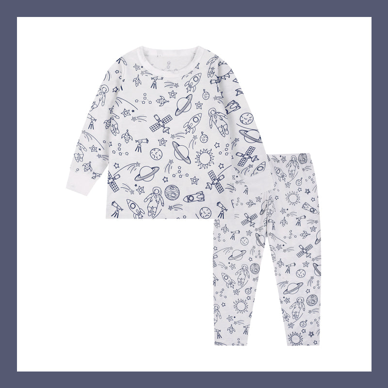 Doe-het-zelf tekenfilm kleurige pyjama voor kinderen