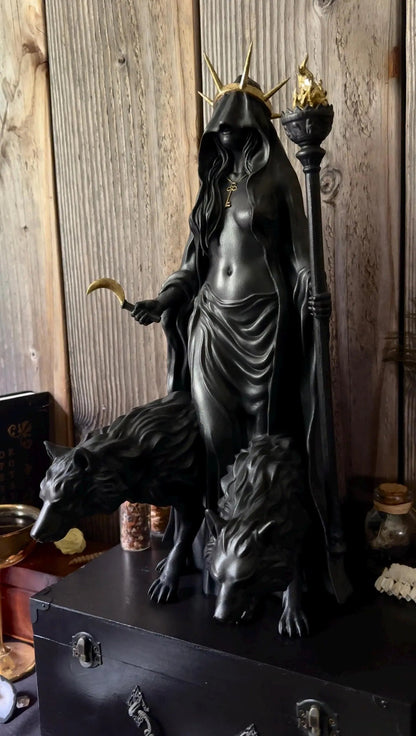 🌙🖤Hecate Niktipolos-beeldje van hars – gotisch godinnenbeeldje voor op het altaar, de boekenplank en als mythologische decoratie
