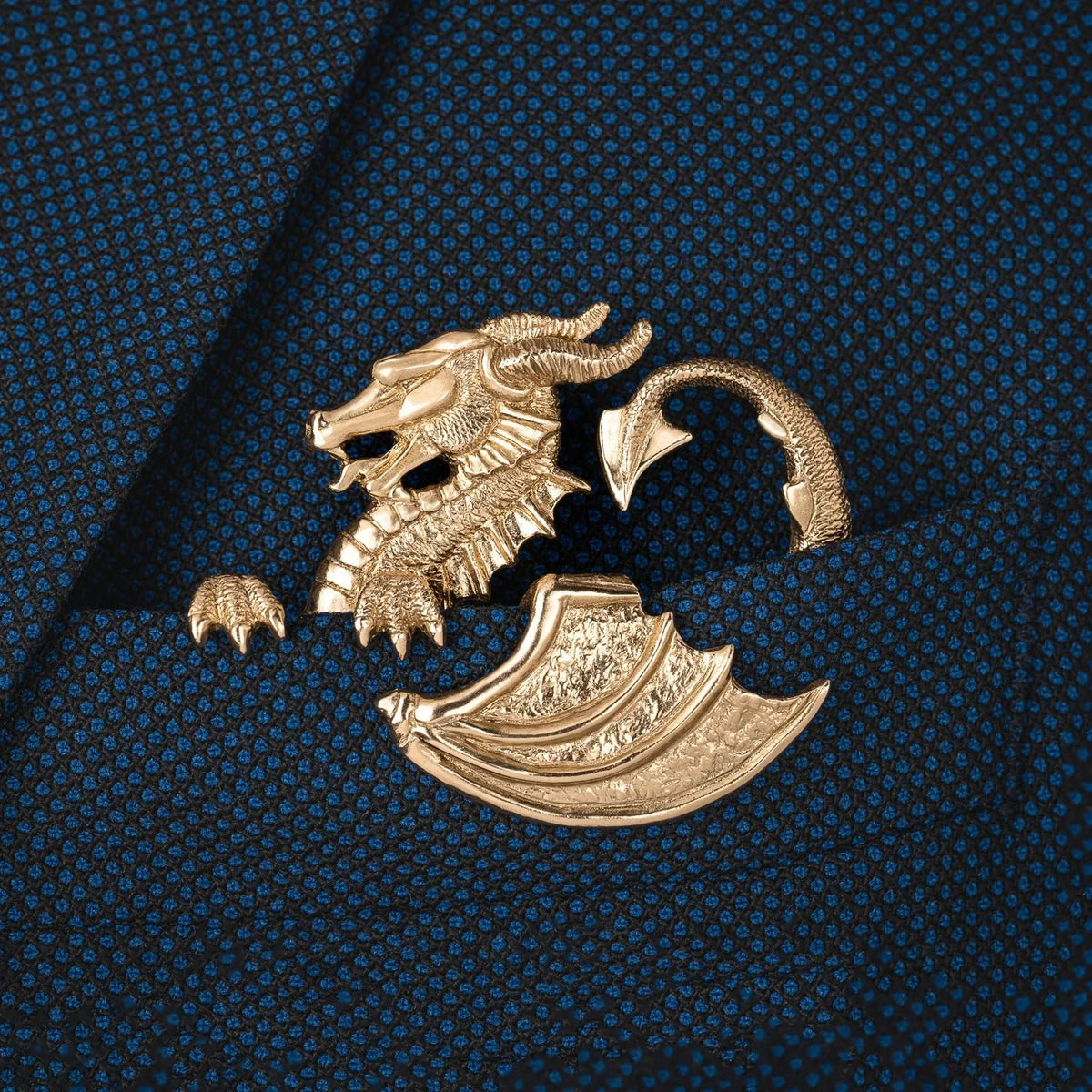 ✨ Luxury Sculpted Animal Brooch – Premium Statement Piece for Suits & Blazers