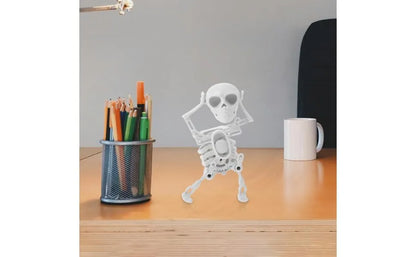 Laat Je Bureau Dansen met Schattige Skeleton Vibes! 🕺💀✨
