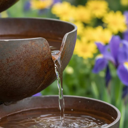 🔥Superaanbieding: 50% KORTING🔥Breng je tuin weer tot leven – Rustgevend, trapsgewijs regenopvangbad voor vogels, om tuindieren te verwelkomen🌿🐦