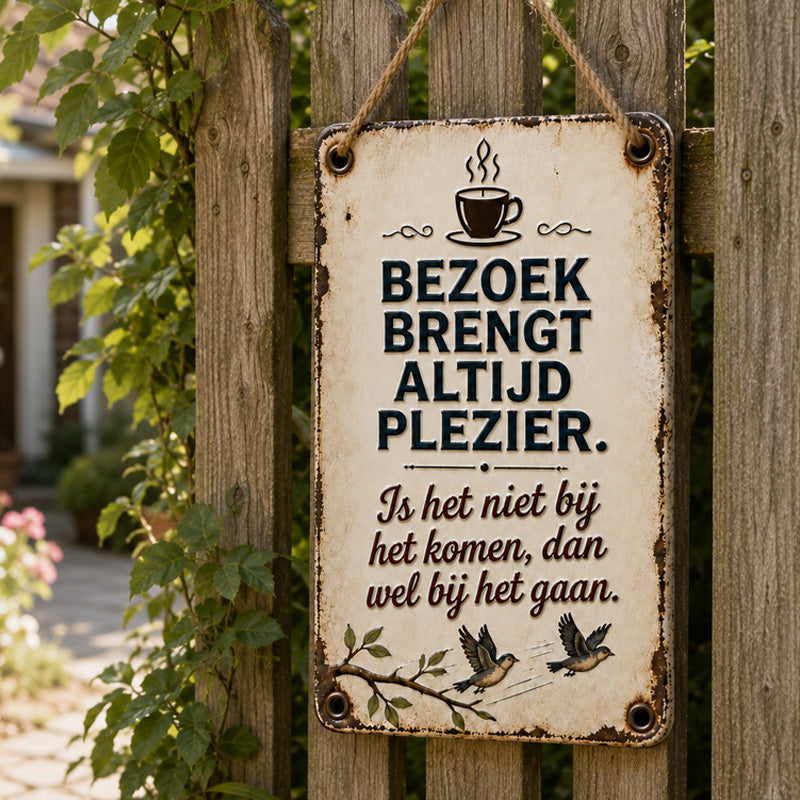 🏡 Grappig metalen bordje met een citaat van een bezoeker – Breng Gezelligheid in Huis! ☕🐦