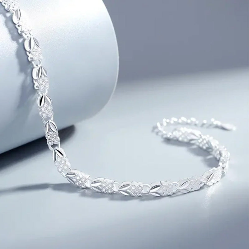 ✨Elegante armband met een glimmend klavertje 🍀