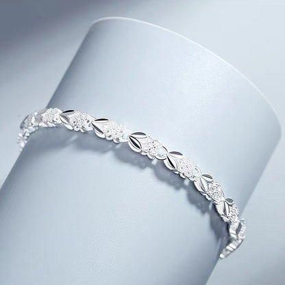 ✨Elegante armband met een glimmend klavertje 🍀